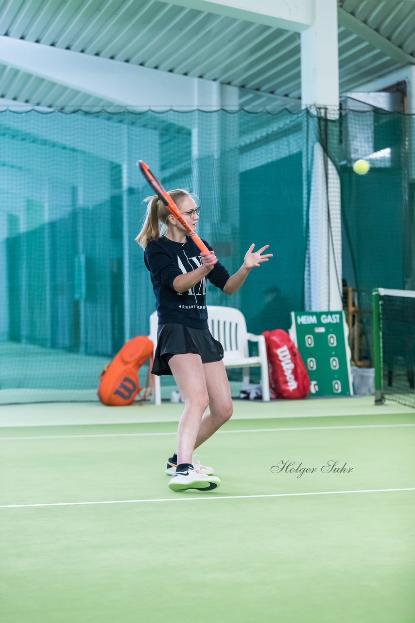 Katarina Gromilina 90 - Holmer Junior Indoor